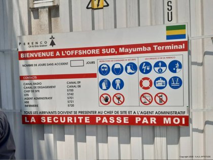 Panneau sécuritaire entrée de site - Offshore Sud Mayumba Terminal - Gabon Panneau sécuritaire entrée de site - Offshore Sud Mayumba Terminal - Gabon